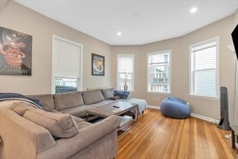 4 bed, 2 bath apartment for rent at 97 Hillside St Unit 1, Mission Hill