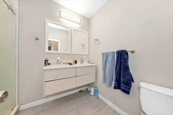 4 bed, 2 bath apartment for rent at 97 Hillside St Unit A, Mission Hill — photo 5 of 27