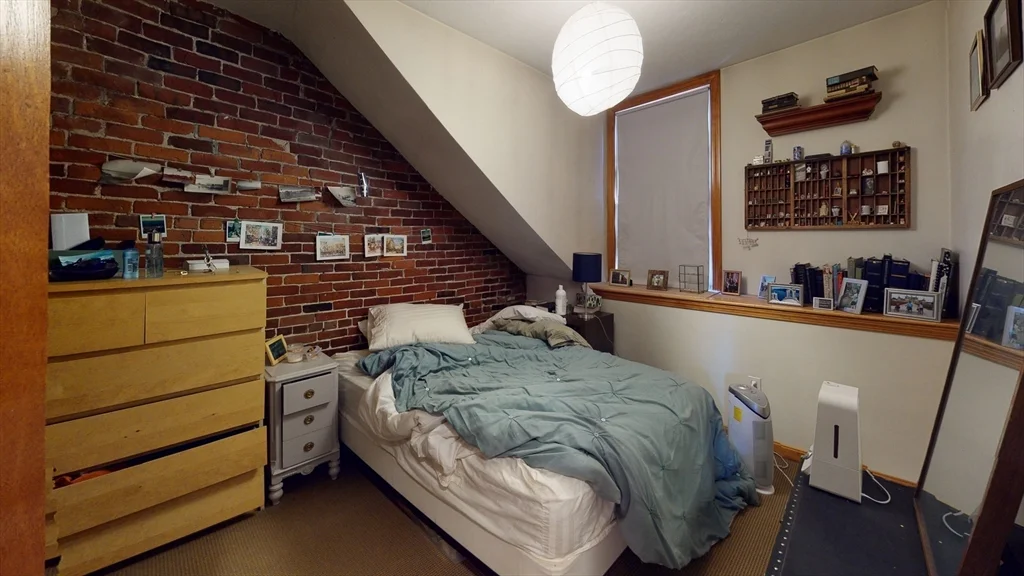 2 bed, 1 bath apartment for rent at 97 Hudson St Unit 4, Chinatown — photo 4 of 6