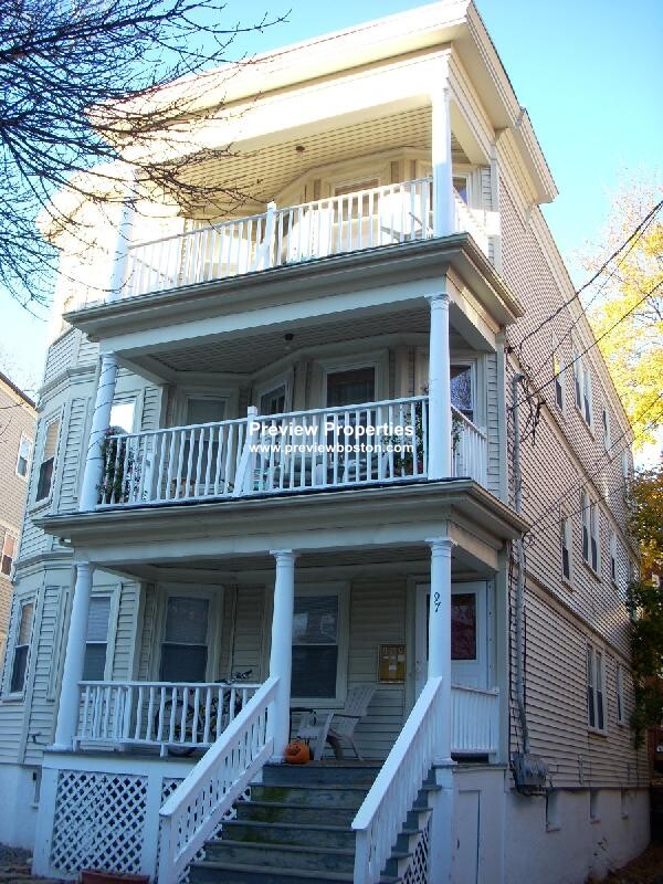 4 bed, 1 bath apartment for rent at 97 Kilsyth Rd Unit 3P, Brighton — photo 11 of 11