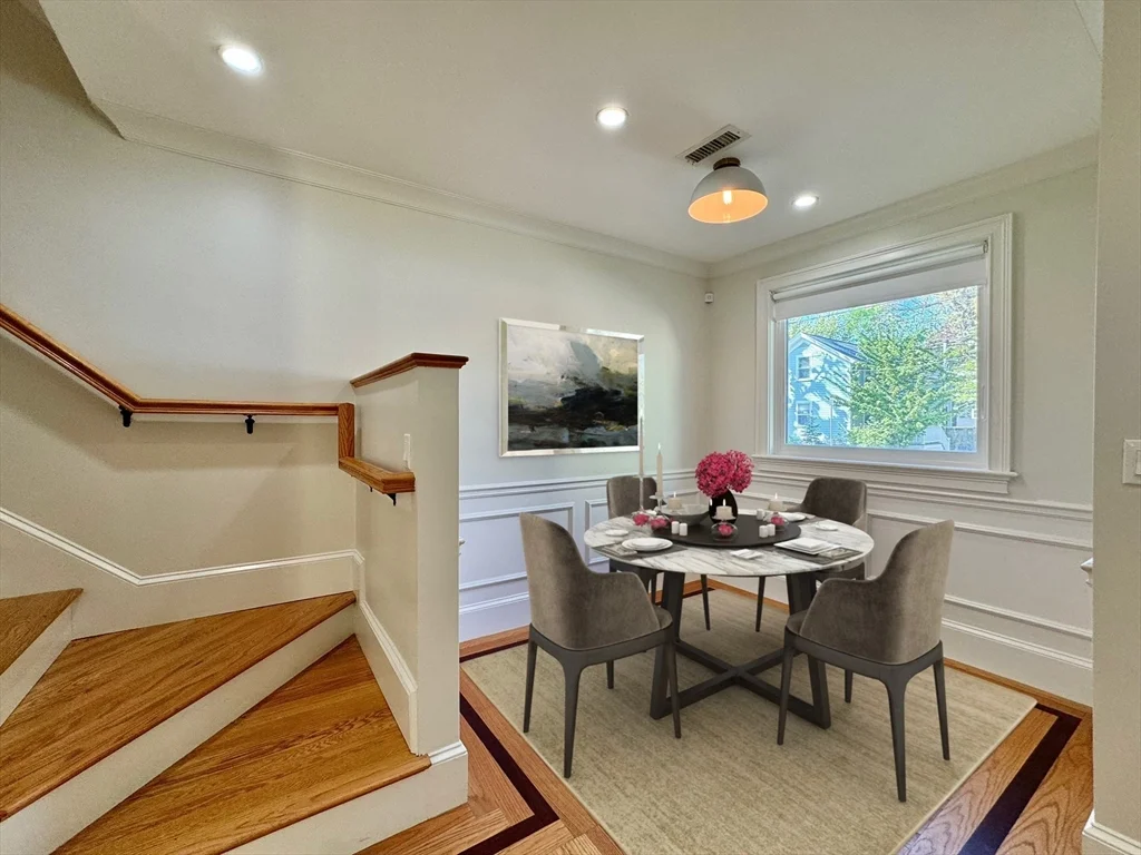 3 bed, 3 bath apartment for rent at 97 Kinnaird St Unit 1, Riverside — photo 7 of 23
