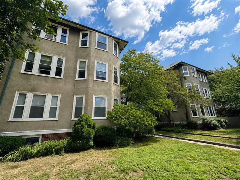 2 bed, 1 bath apartment for rent at 97 Lexington Ave Unit 3, West Cambridge — photo 11 of 11
