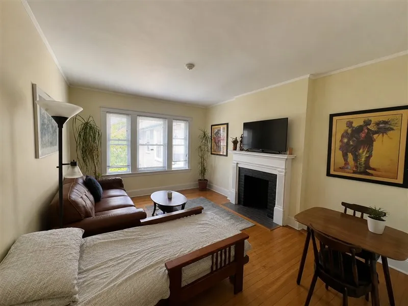 2 bed, 1 bath apartment for rent at 97 Lexington Ave Unit 3, West Cambridge — photo 5 of 11