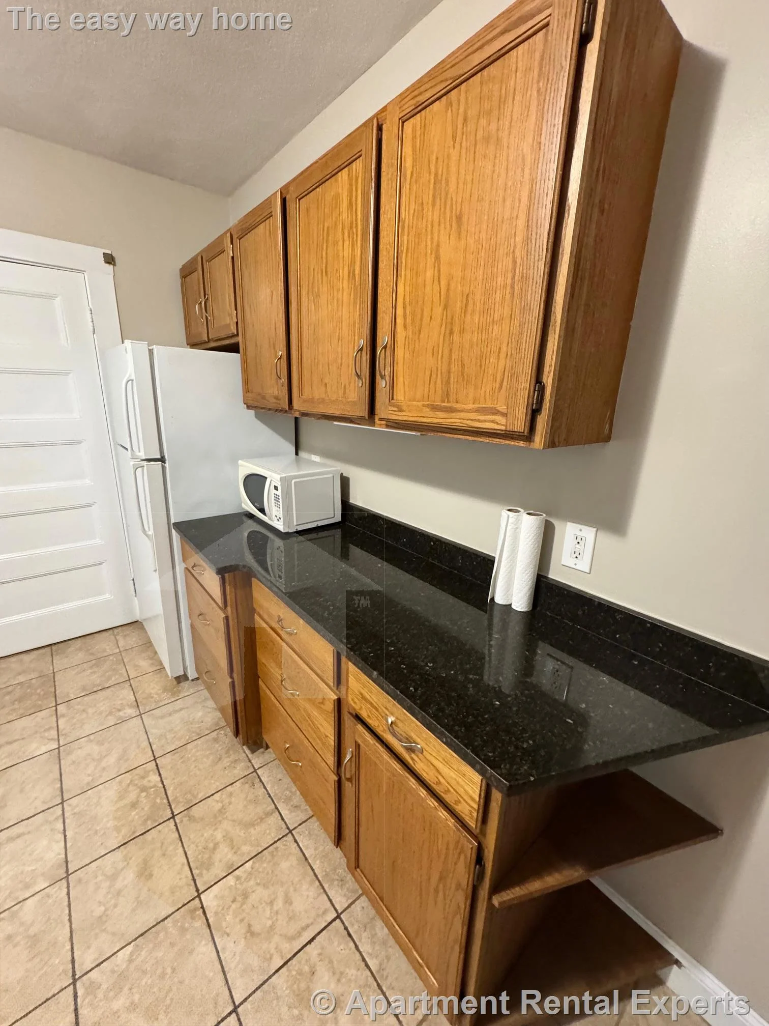3 bed, 1 bath apartment for rent at 97 Marion St Unit 1, Ward Two — photo 3 of 16