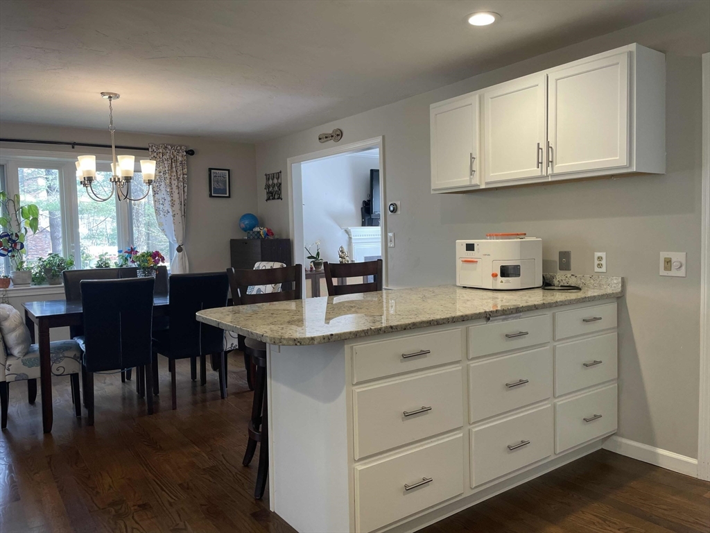 3 bed, 2 bath apartment for rent at 97 Metropolitan Ave Unit 97, Ashland — photo 7 of 24
