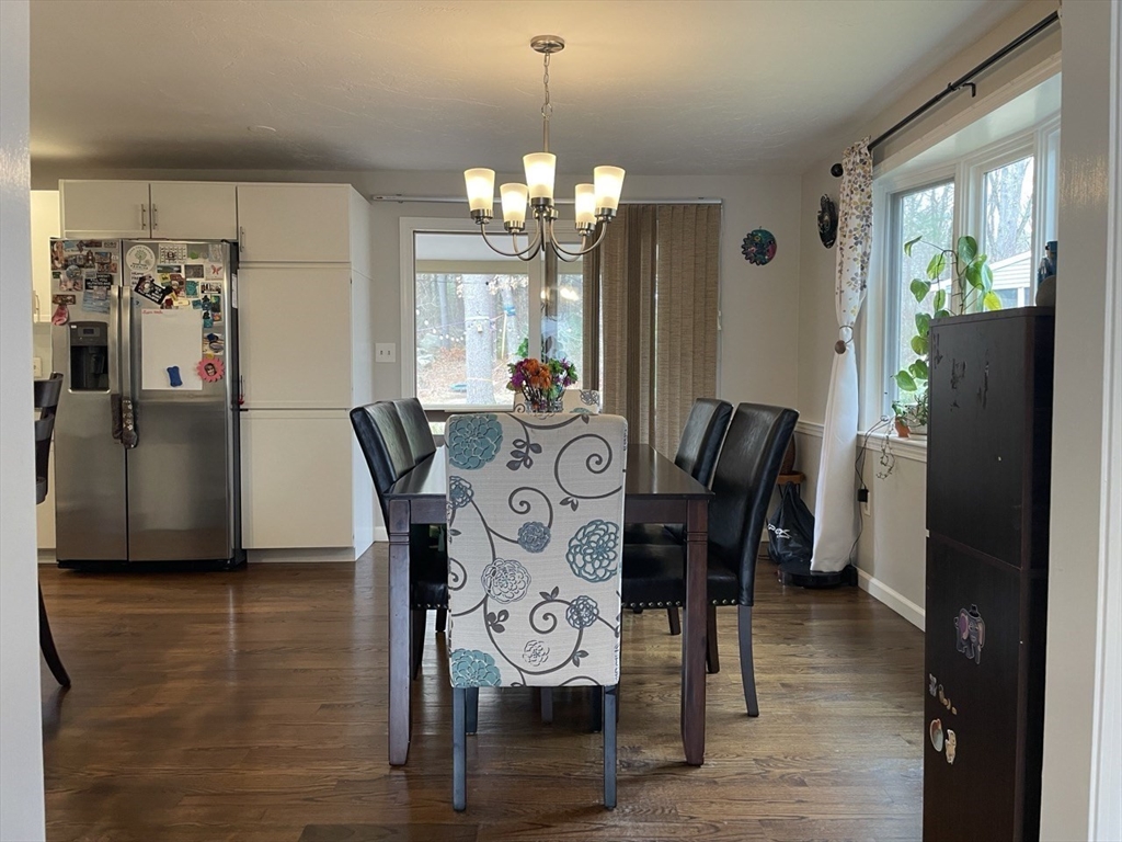 3 bed, 2 bath apartment for rent at 97 Metropolitan Ave Unit 97, Ashland — photo 8 of 24