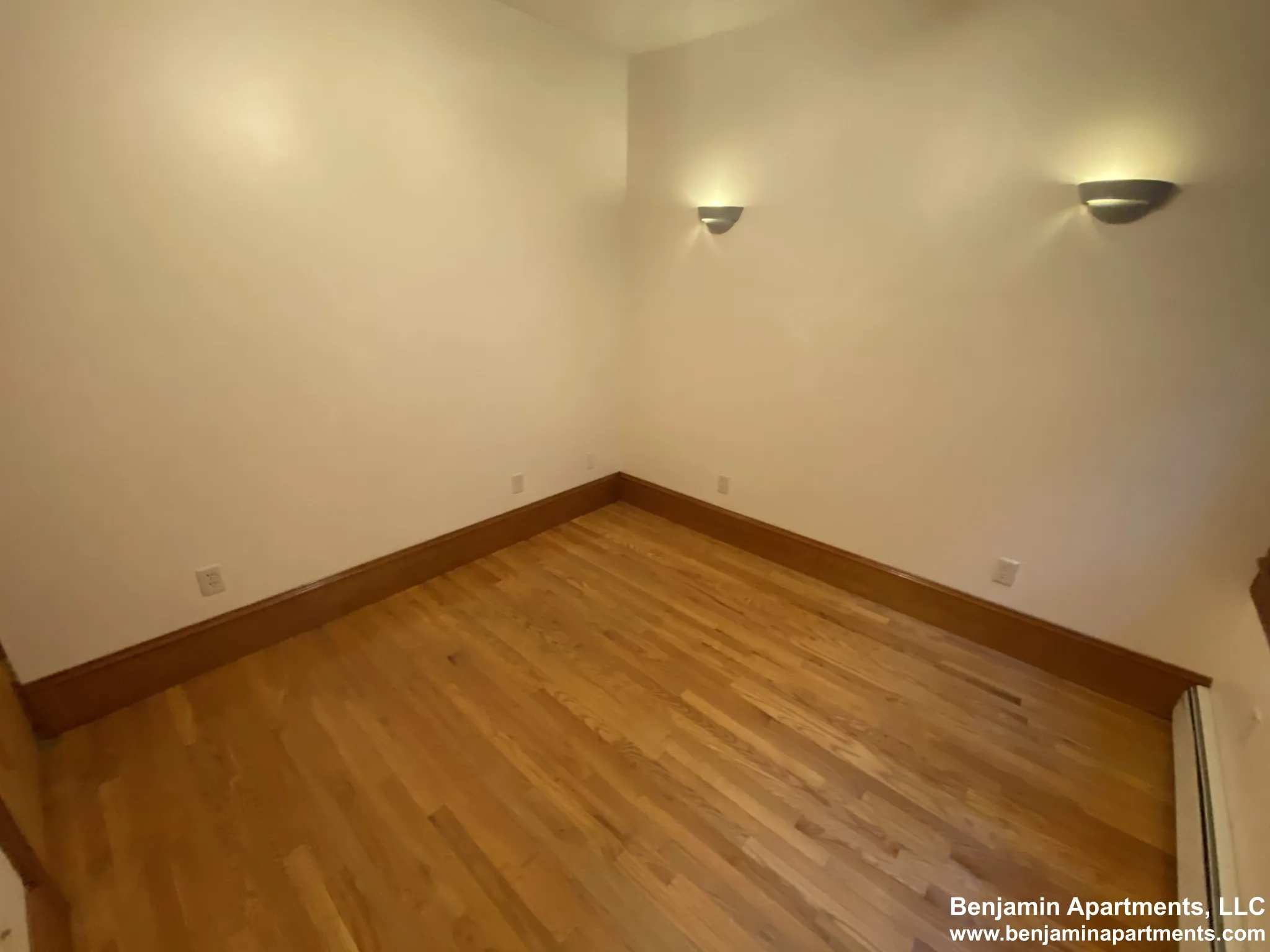 2 bed, 1 bath apartment for rent at 97 Myrtle St Unit 1, Beacon Hill — photo 22 of 23