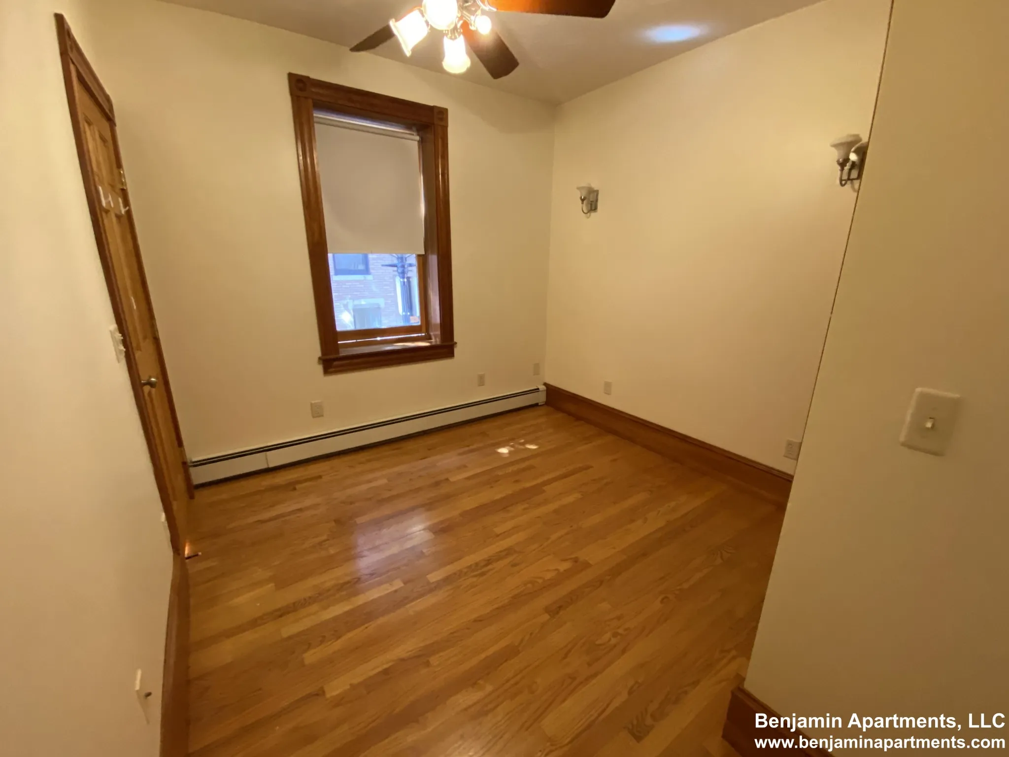 2 bed, 1 bath apartment for rent at 97 Myrtle St Unit 1, Beacon Hill — photo 7 of 23