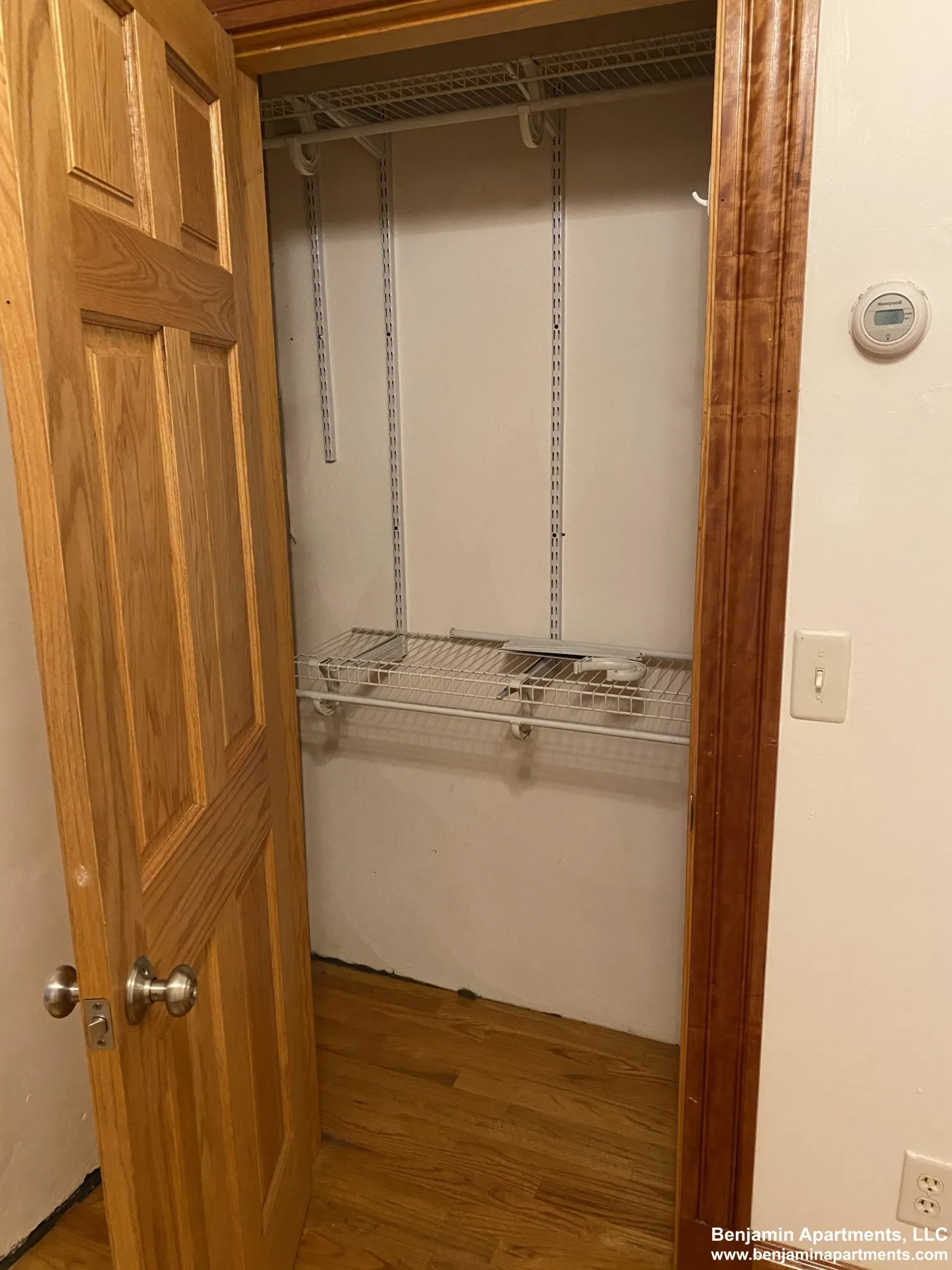 2 bed, 1 bath apartment for rent at 97 Myrtle St Unit 1, Beacon Hill — photo 5 of 23