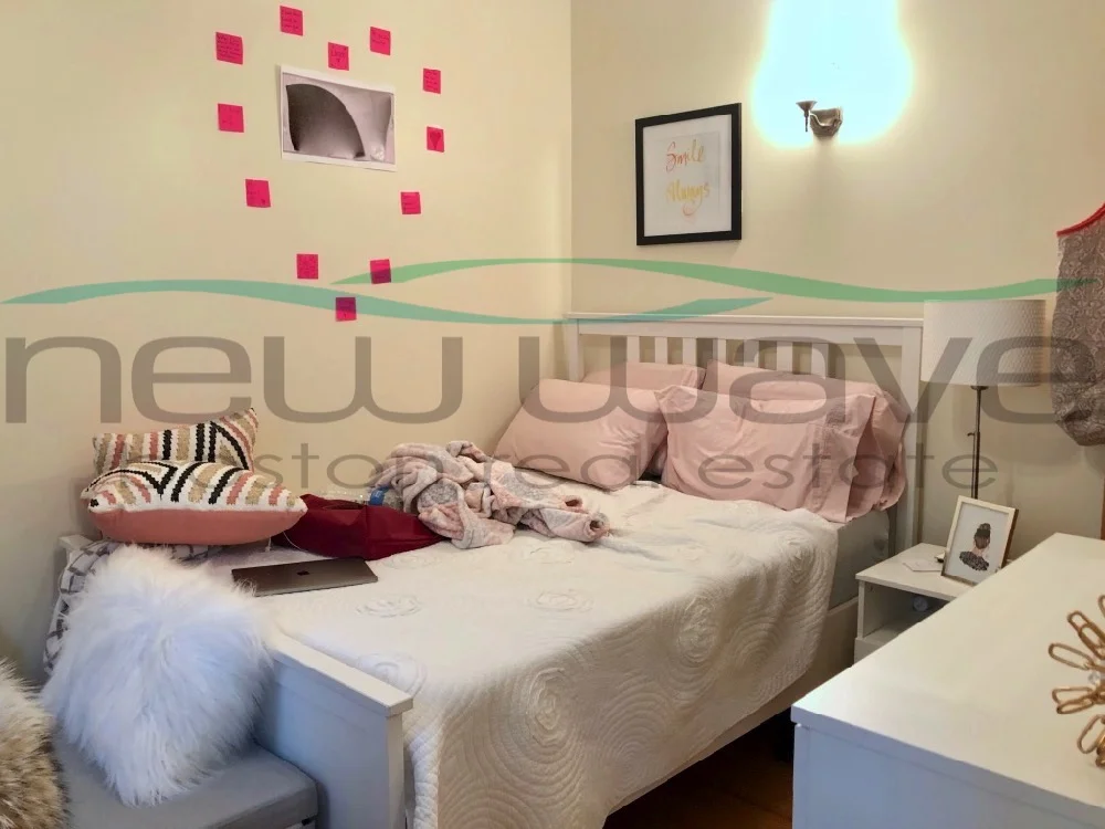 2 bed, 1 bath apartment for rent at 97 Myrtle St Unit 2, Beacon Hill — photo 2 of 5