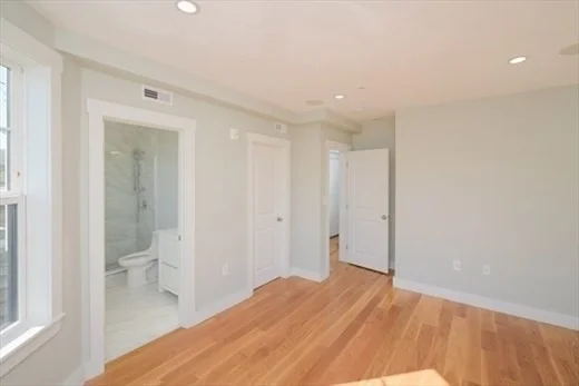 3 bed, 2 bath apartment for rent at 97 Robey St Unit A, Dorchester — photo 5 of 8