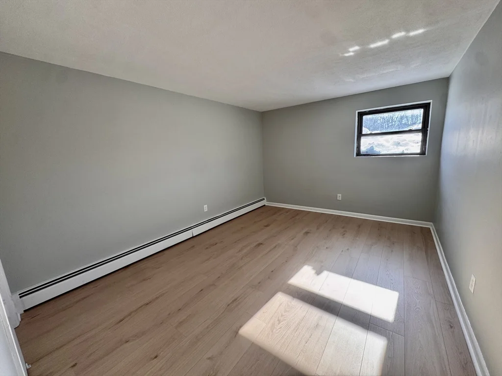 1 bed, 1 bath apartment for rent at 97 Spring St Unit A3, West Roxbury — photo 5 of 10