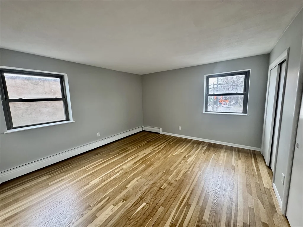 2 bed, 1 bath apartment for rent at 97 Spring St Unit B7, West Roxbury — photo 5 of 10
