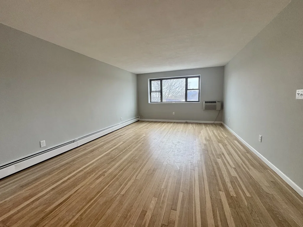2 bed, 1 bath apartment for rent at 97 Spring St Unit C2, West Roxbury — photo 2 of 11