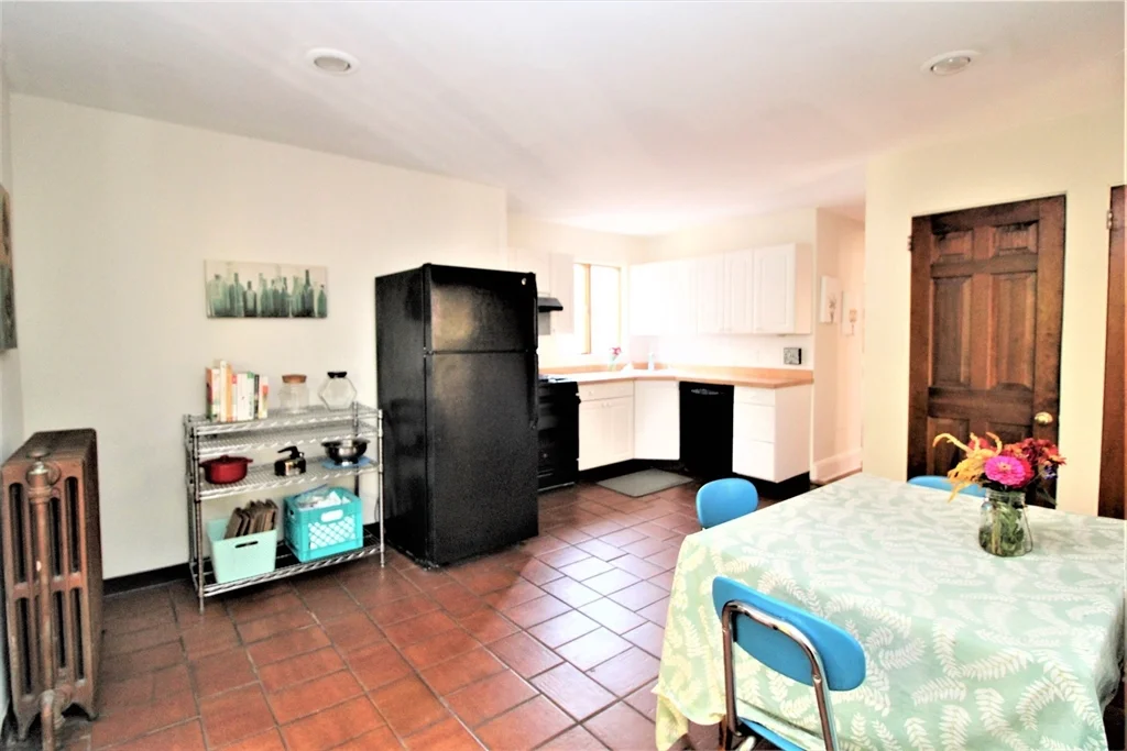 2 bed, 1 bath apartment for rent at 97 Wachusett St Unit 2, Jamaica Plain — photo 8 of 17