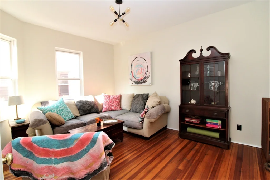 2 bed, 1 bath apartment for rent at 97 Wachusett St Unit 2, Jamaica Plain — photo 5 of 17