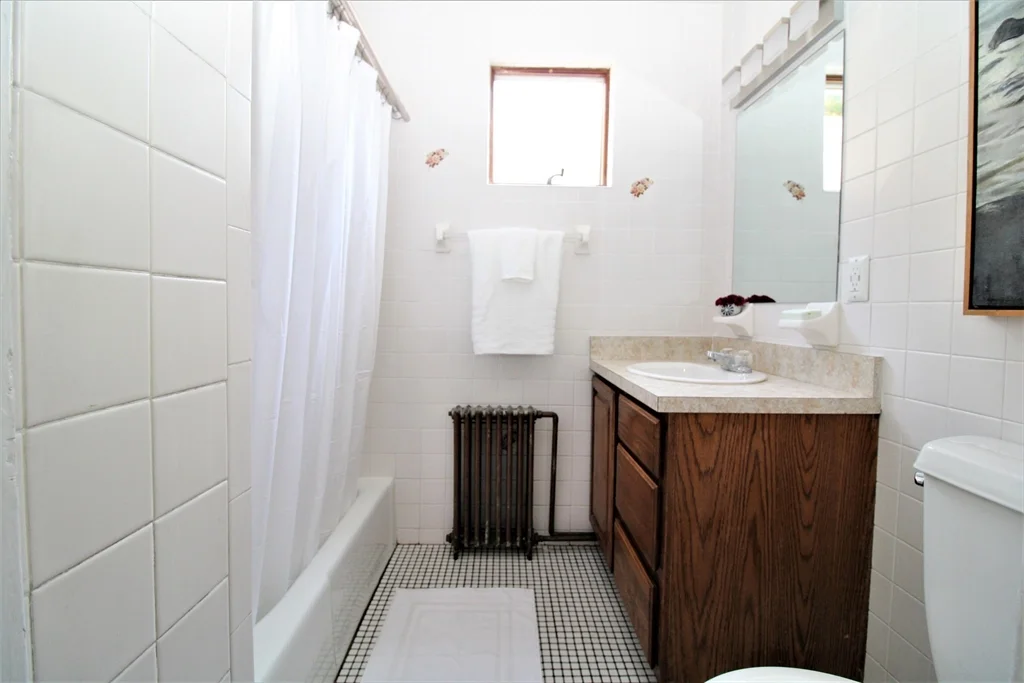 2 bed, 1 bath apartment for rent at 97 Wachusett St Unit 2, Jamaica Plain — photo 15 of 17