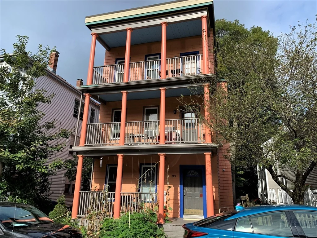 2 bed, 1 bath apartment for rent at 97 Wachusett St Unit 2, Jamaica Plain