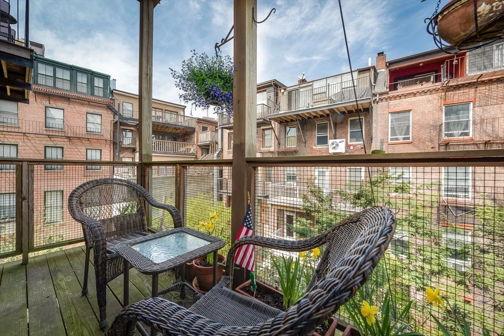 1 bed, 1 bath apartment for rent at 97 Waltham St Unit 4, South End — photo 13 of 16