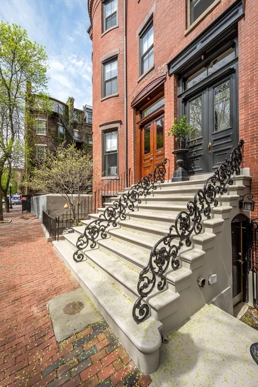 1 bed, 1 bath apartment for rent at 97 Waltham St Unit 4, South End — photo 15 of 16