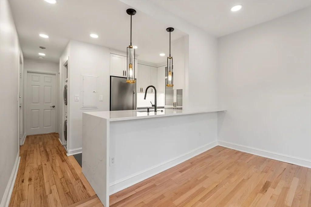 1 bed, 1 bath apartment for rent at 97 Waltham St Unit 5, South End — photo 6 of 24