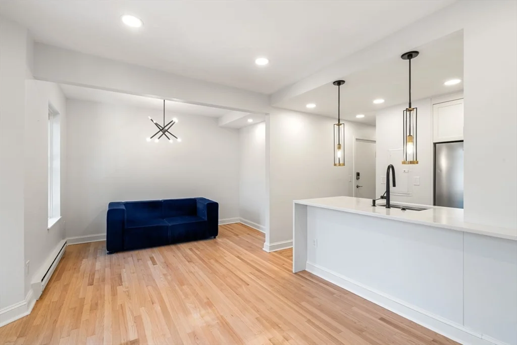 1 bed, 1 bath apartment for rent at 97 Waltham St Unit 5, South End — photo 5 of 24