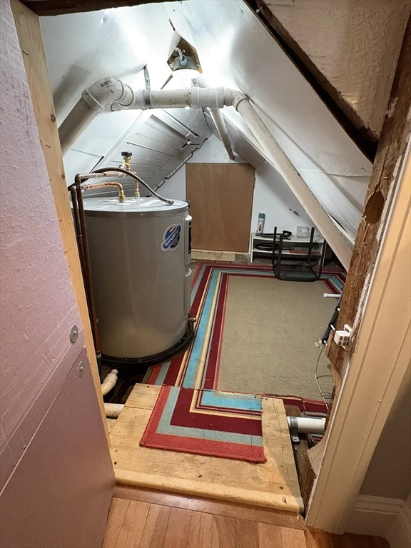 1 bed, 1 bath apartment for rent at 97 Washington St Unit 3, Gloucester — photo 15 of 15