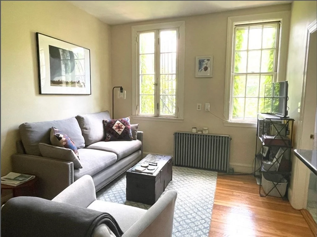 1 bed, 1 bath apartment for rent at 97 West Cedar St Unit 2, Beacon Hill
