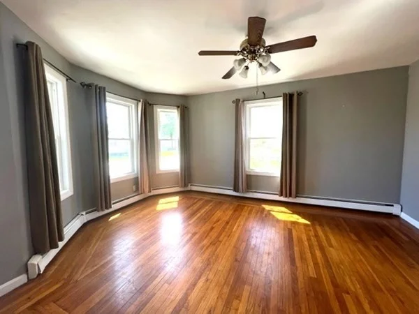 3 bed, 2 bath apartment for rent at 97 Windmill Unit 1, North Providence — photo 5 of 19