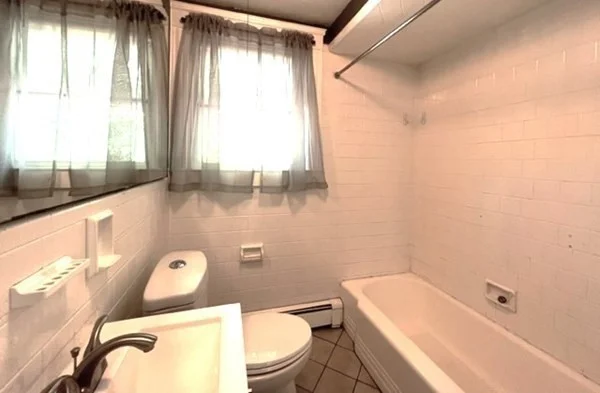 3 bed, 2 bath apartment for rent at 97 Windmill Unit 1, North Providence — photo 7 of 19