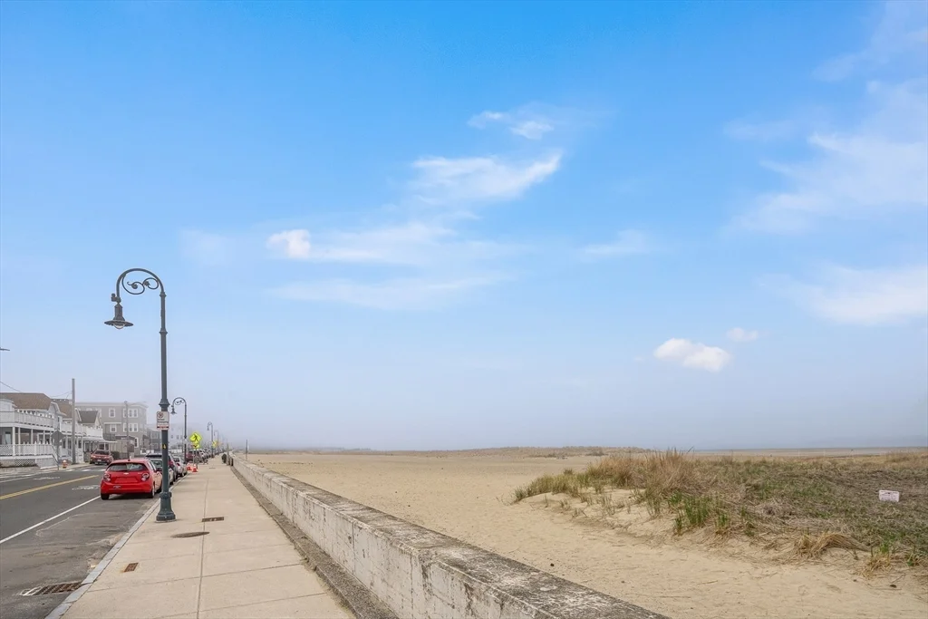 1 bed, 1 bath apartment for rent at 97 Winthrop Shore Dr Unit 1R, Winthrop Beach — photo 11 of 12