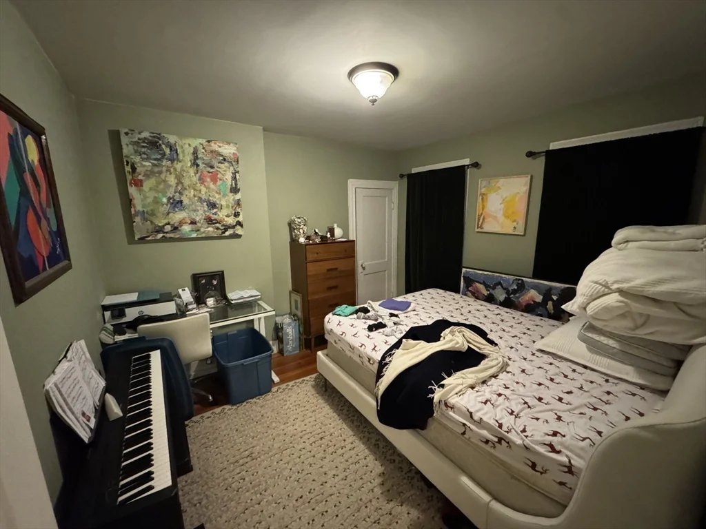3 bed, 1 bath apartment for rent at 971 Broadway Unit 1, Davis Square — photo 10 of 21