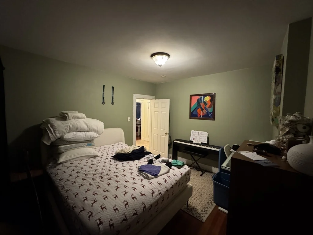 3 bed, 1 bath apartment for rent at 971 Broadway Unit 1, Davis Square — photo 9 of 21