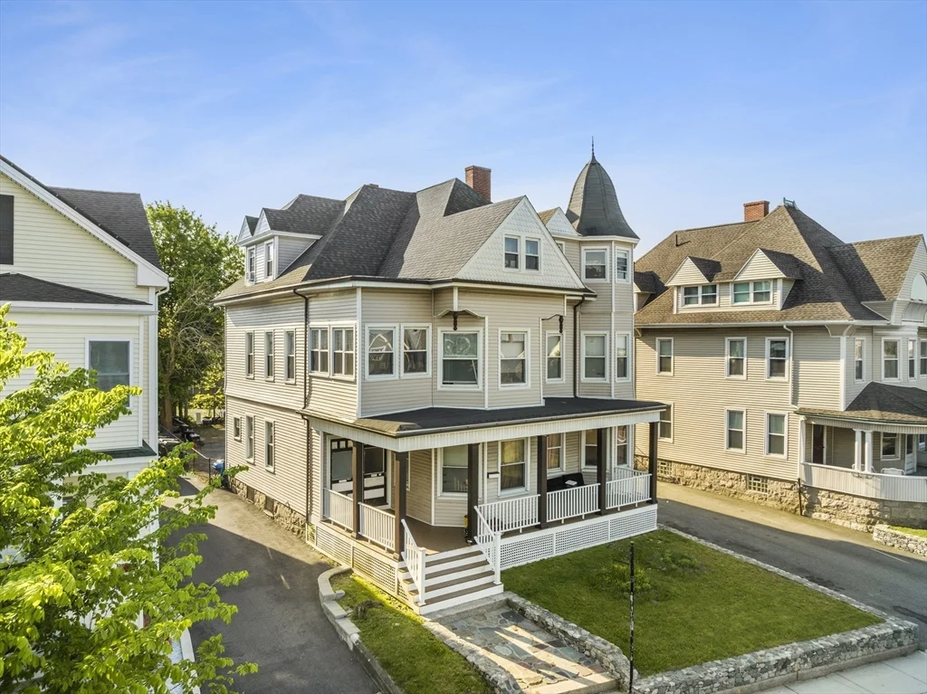 3 bed, 1 bath apartment for rent at 974 Plymouth Ave Unit 3, Fall River — photo 9 of 9
