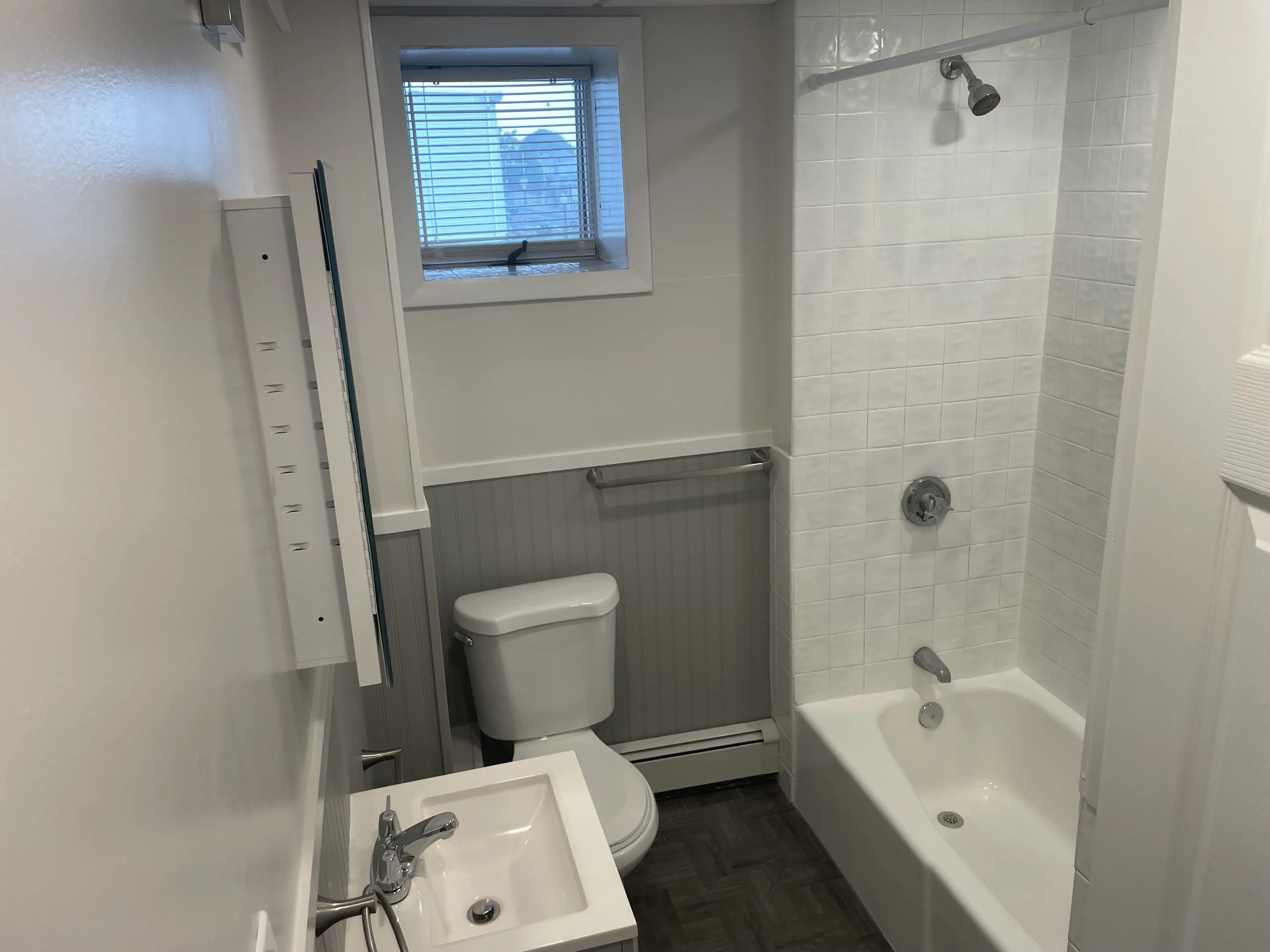2 bed, 1 bath apartment for rent at 974 Saratoga St Unit 4, East Boston — photo 4 of 10