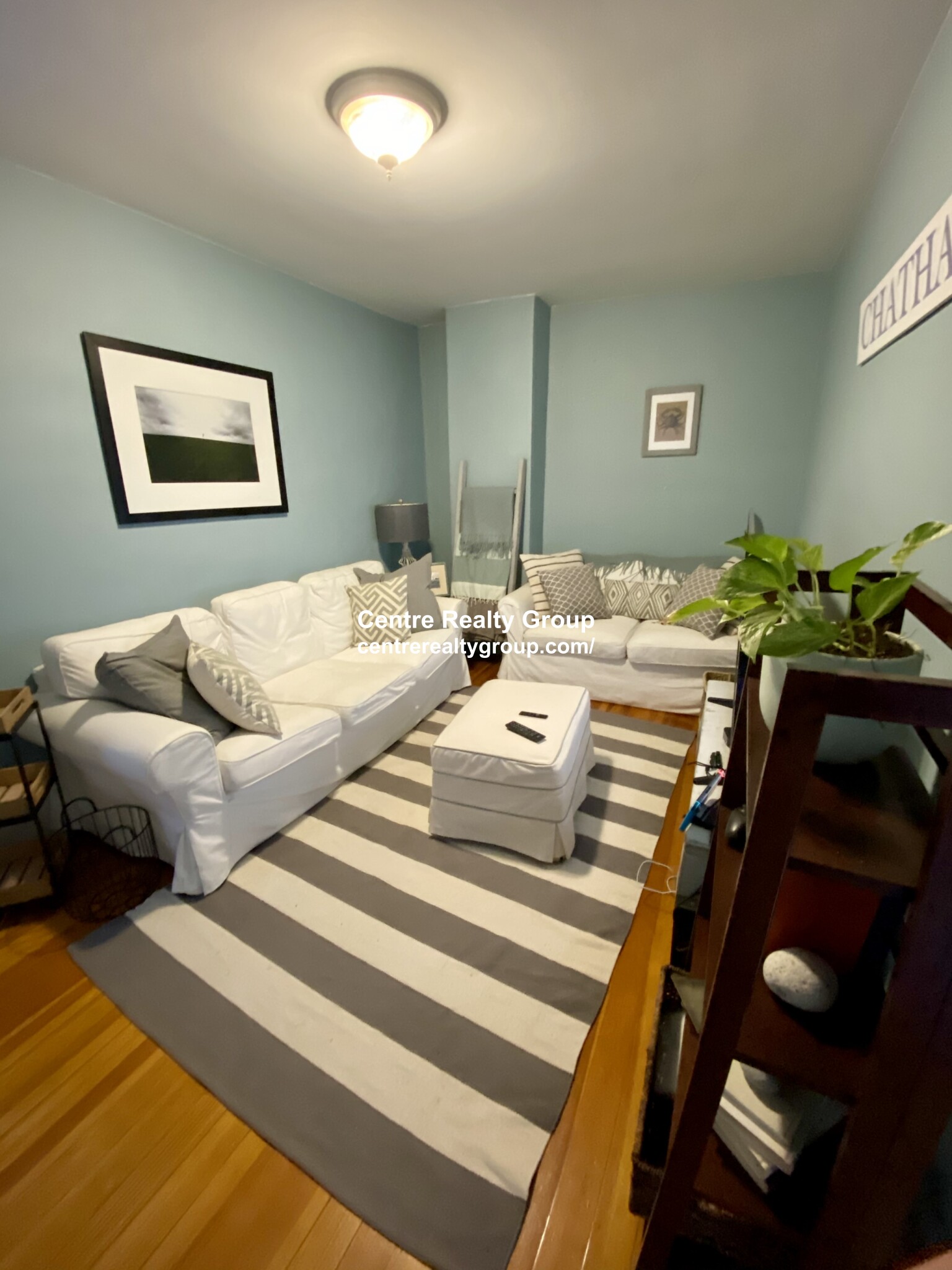 2 bed, 1 bath apartment for rent at 975 Chestnut St Unit 1, Newton Upper Falls — photo 4 of 7