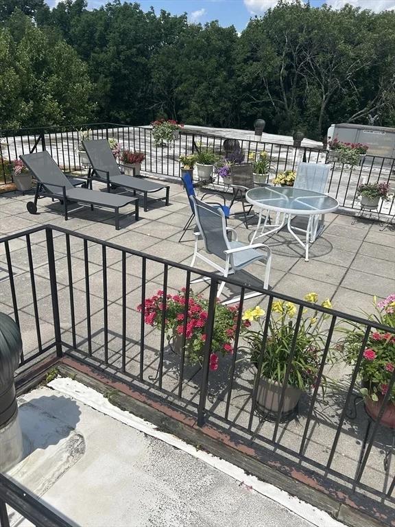 2 bed, 2 bath apartment for rent at 975 Massachusetts Ave Unit 102, Arlington — photo 6 of 19