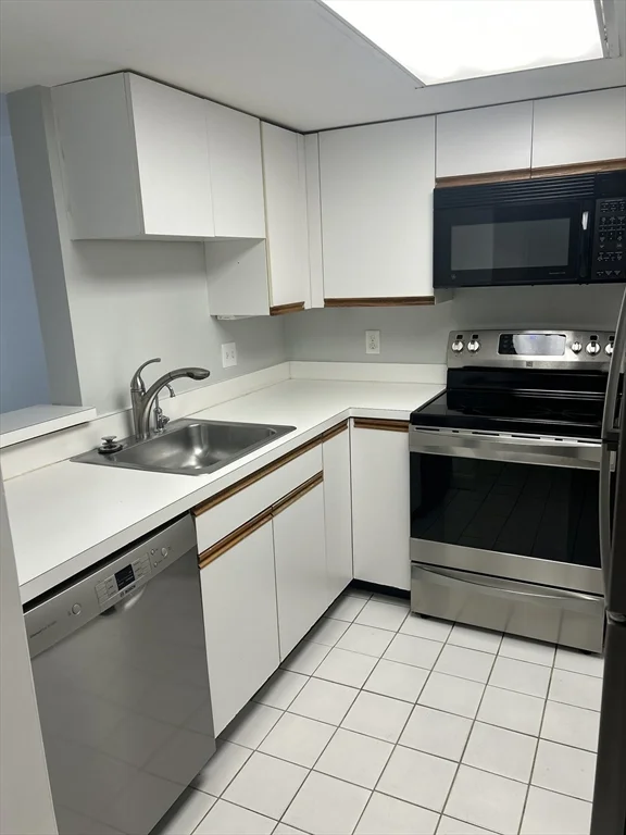 2 bed, 2 bath apartment for rent at 975 Massachusetts Ave Unit 102, Arlington