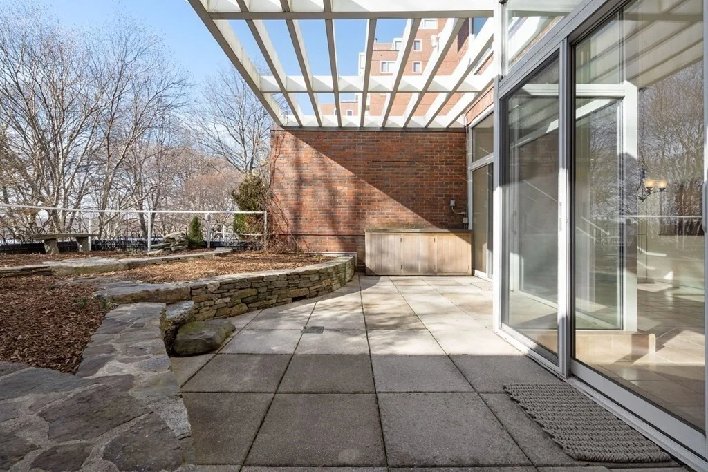 3 bed, 2 bath apartment for rent at 975 Memorial Dr Unit 204, West Cambridge — photo 10 of 36