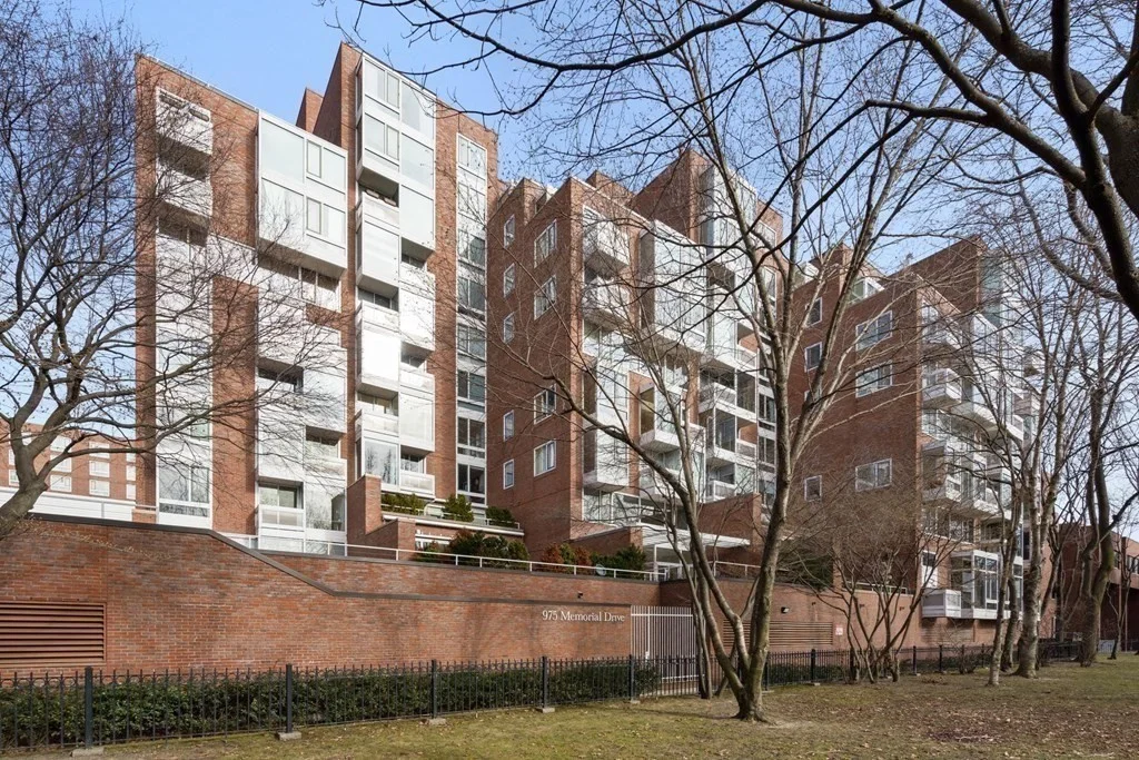 3 bed, 2 bath apartment for rent at 975 Memorial Dr Unit 204, West Cambridge — photo 1 of 36