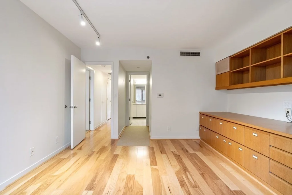 3 bed, 2 bath apartment for rent at 975 Memorial Dr Unit 204, West Cambridge — photo 25 of 36