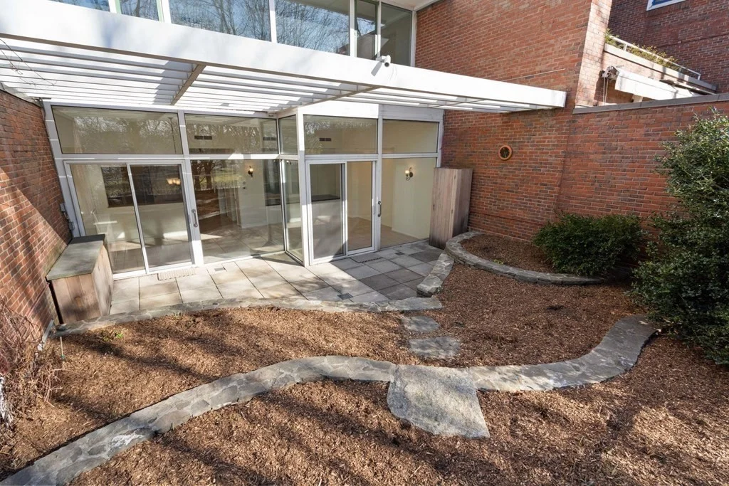 3 bed, 2 bath apartment for rent at 975 Memorial Dr Unit 204, West Cambridge — photo 9 of 36