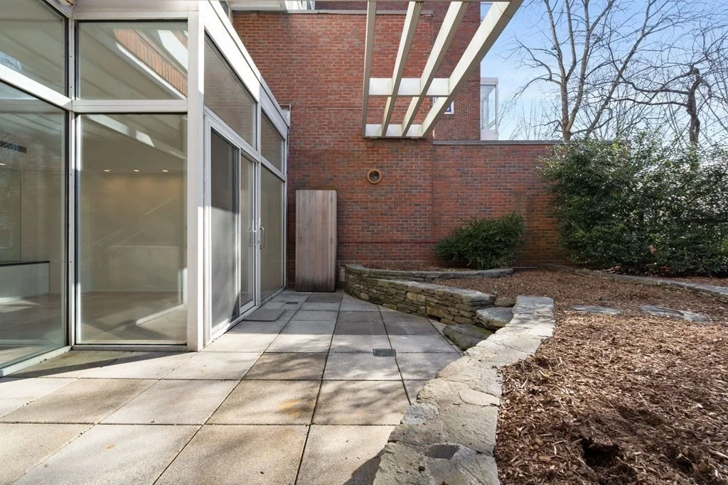 3 bed, 2 bath apartment for rent at 975 Memorial Dr Unit 204, West Cambridge — photo 11 of 36