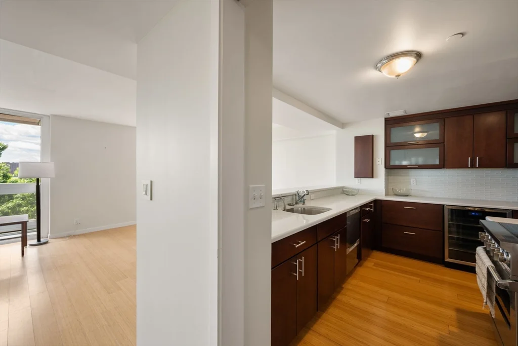 2 bed, 2 bath apartment for rent at 975 Memorial Dr Unit 808, West Cambridge — photo 10 of 34