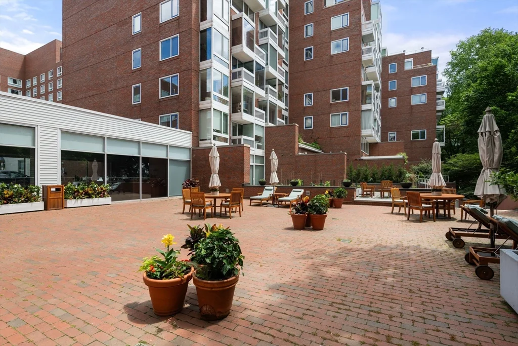 2 bed, 2 bath apartment for rent at 975 Memorial Dr Unit 808, West Cambridge — photo 31 of 34