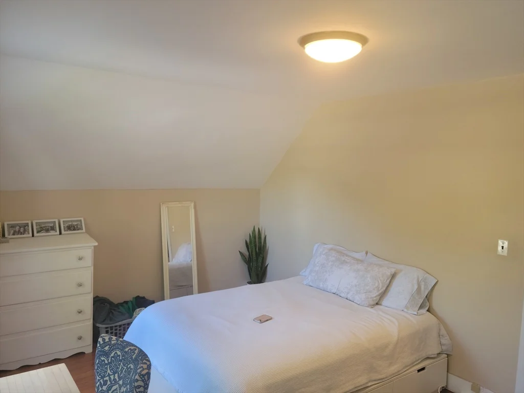 1 bed, 1 bath apartment for rent at 977 Hancock Unit 2, Quincy — photo 6 of 7