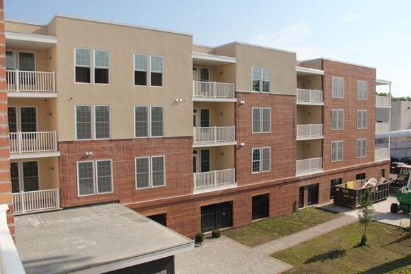 2 bed, 2 bath apartment for rent at 978 Worcester St Unit 403, Wellesley