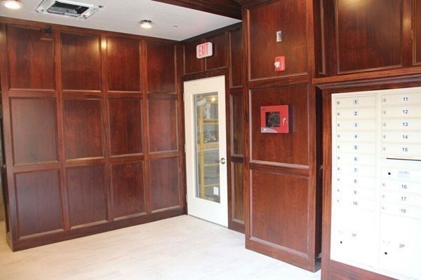 2 bed, 2 bath apartment for rent at 978 Worcester St Unit 403, Wellesley — photo 6 of 7