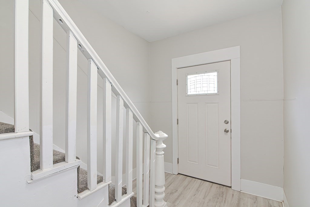 2 bed, 1 bath apartment for rent at 979 Dwight St Unit 1, Holyoke — photo 7 of 33