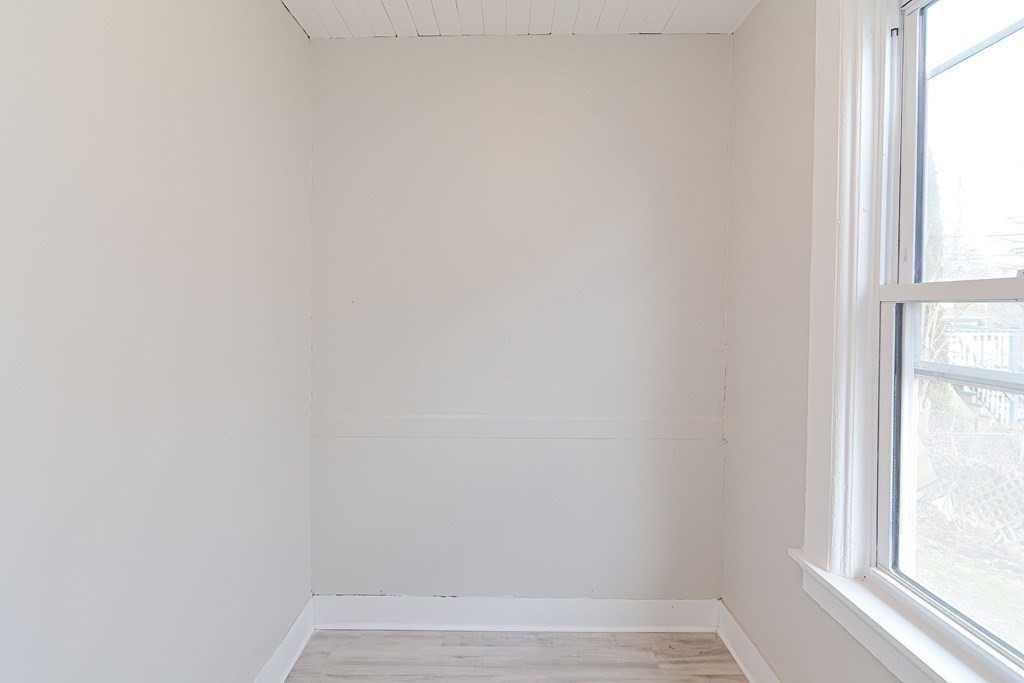 2 bed, 1 bath apartment for rent at 979 Dwight St Unit 1, Holyoke — photo 26 of 33